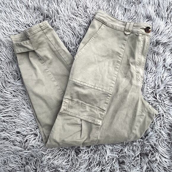 H&M Cotton Twill Tapered Button Ankle Crop Cargo Pants Womens 14 Light Olive - Picture 1 of 10